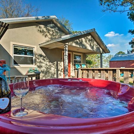Broken Bow Cottage With Deck, Hot Tub And Fire Pit! מראה חיצוני תמונה